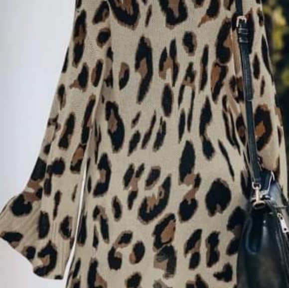 Women's Leopard Cardigan - Picture 2 of 3